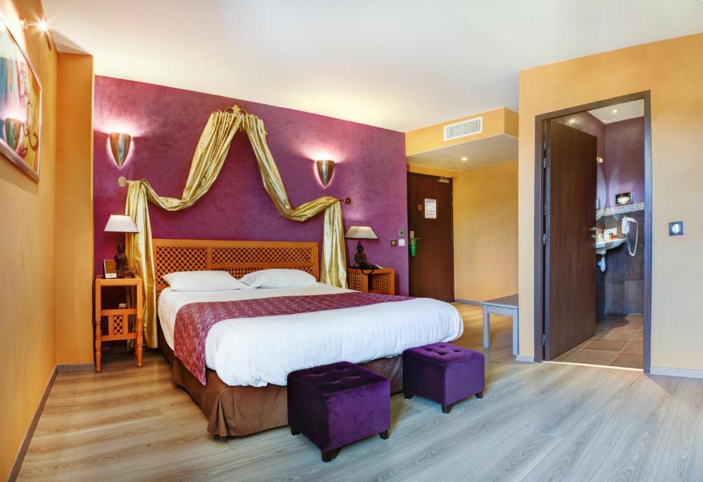 Chateau De La Falque, The Originals Relais Saint-Geniez-dʼOlt 部屋 写真